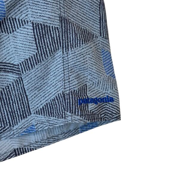 Patagonia Men's Blue Geometric Wavefarer Board Shorts Zipper Pocket sz 32 - Picture 4 of 9